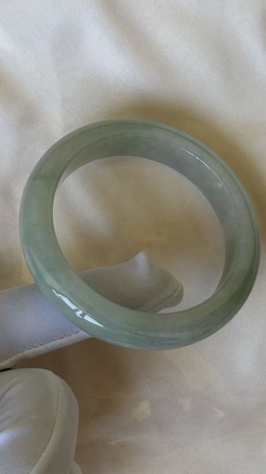 587: Official Certificate Grade A Pretty Natural Jadeite Bangle 56cm