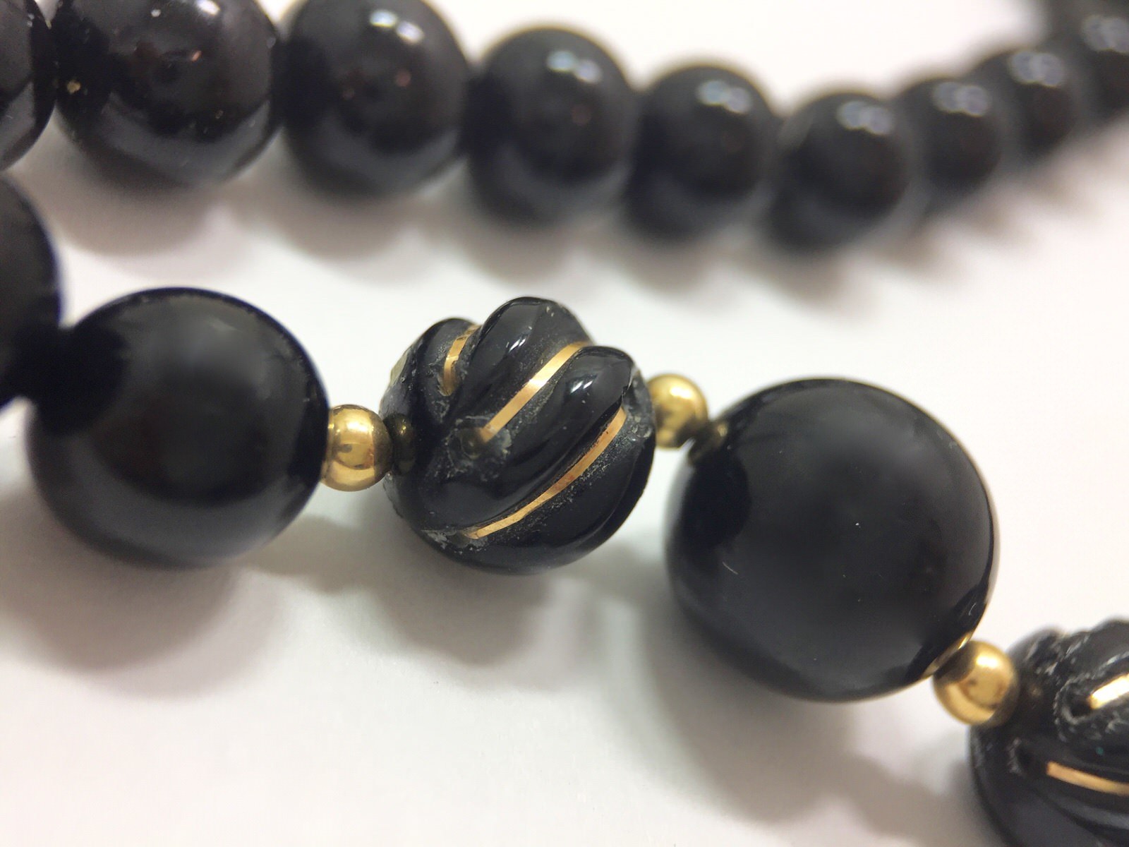 Vintage Estate Black Onyx Beaded Strand String Necklace 31 In Opera Length FMGE