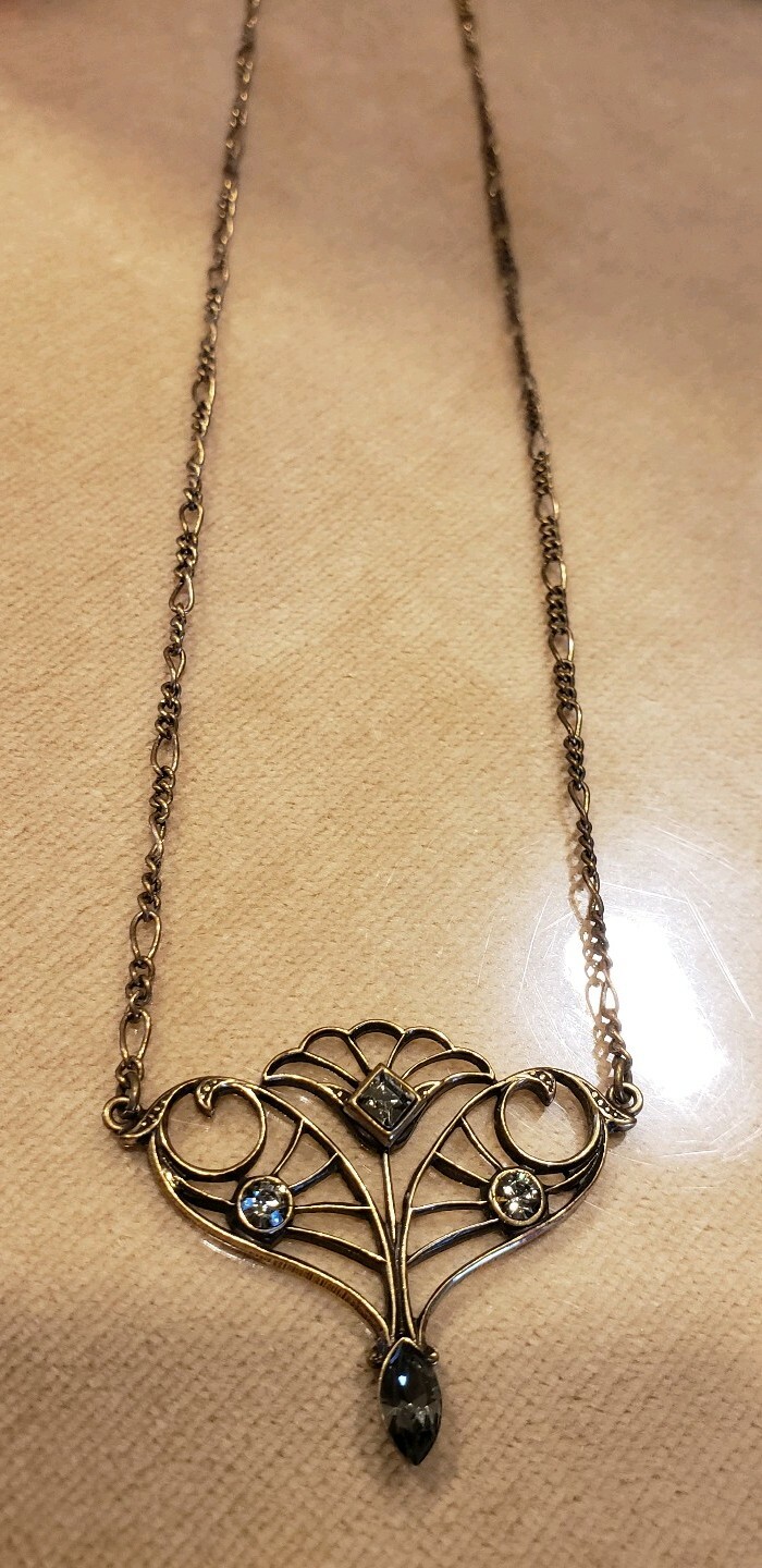 18″ ANTIQUE REPRODUCTION FILIGREE NECKLACE W/RHINESTONES, BRONZE FINISH
