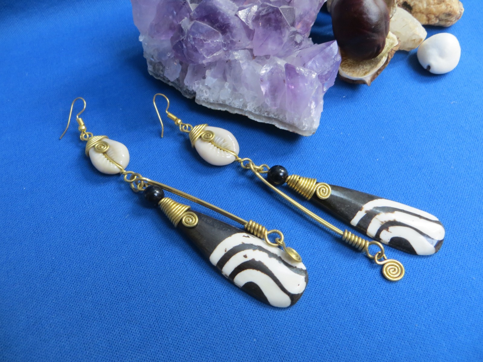 African Ethnic Jewelry BATIK, COWRIE SHELL, BRASS, BEAD EARRINGS FROM KENYA AA