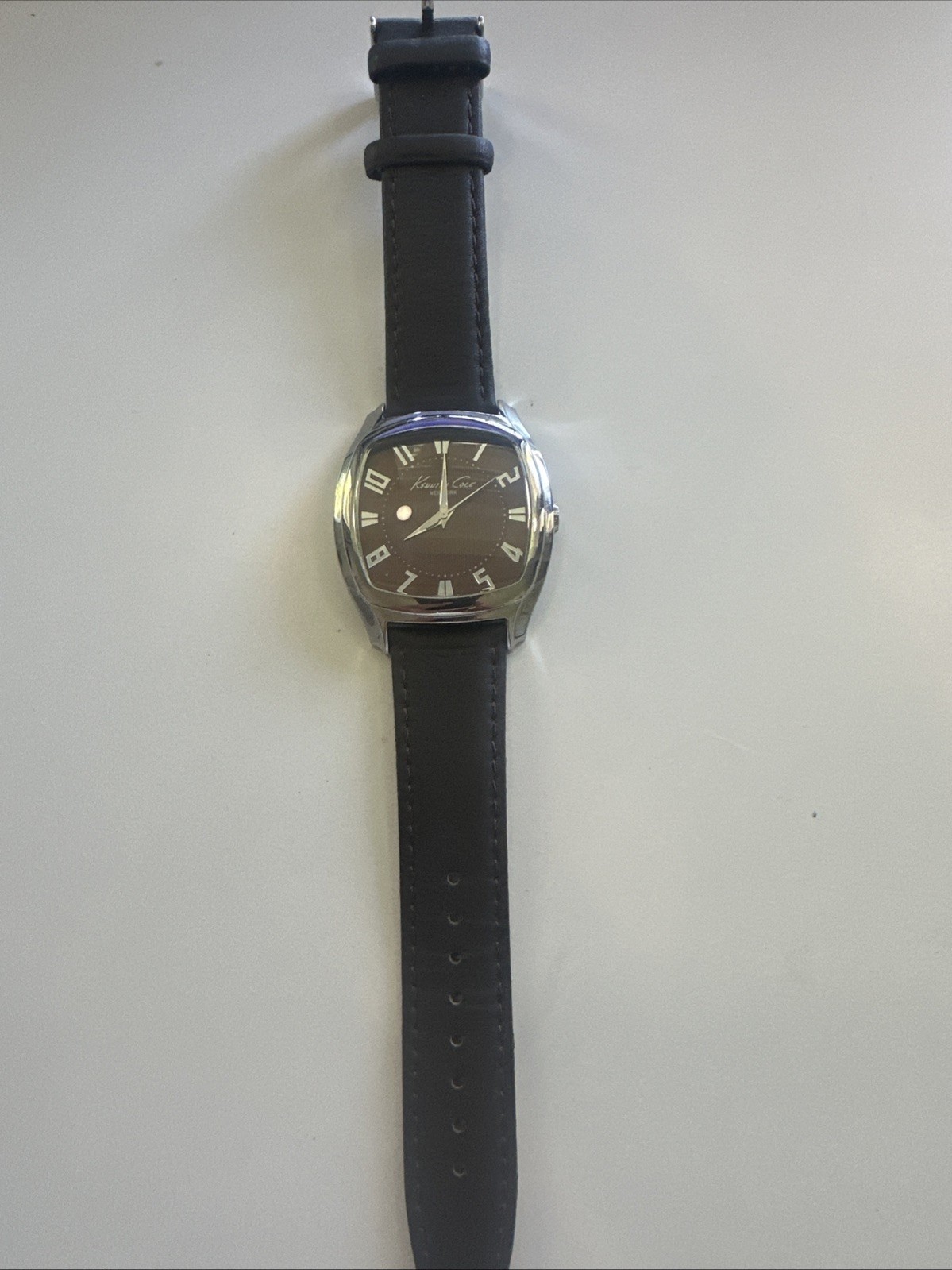 Kenneth Cole New York KC1812 A126-11 Men’s Watch Black Dial Leather Band