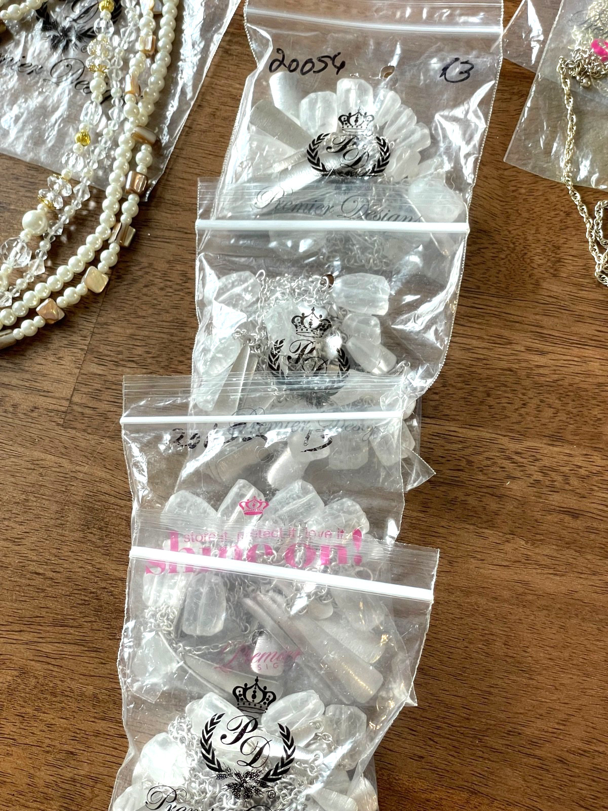 Premier Designs Jewelry Mixed Lot Bracelets, Necklaces, Earrings NEW OS 16 pcs