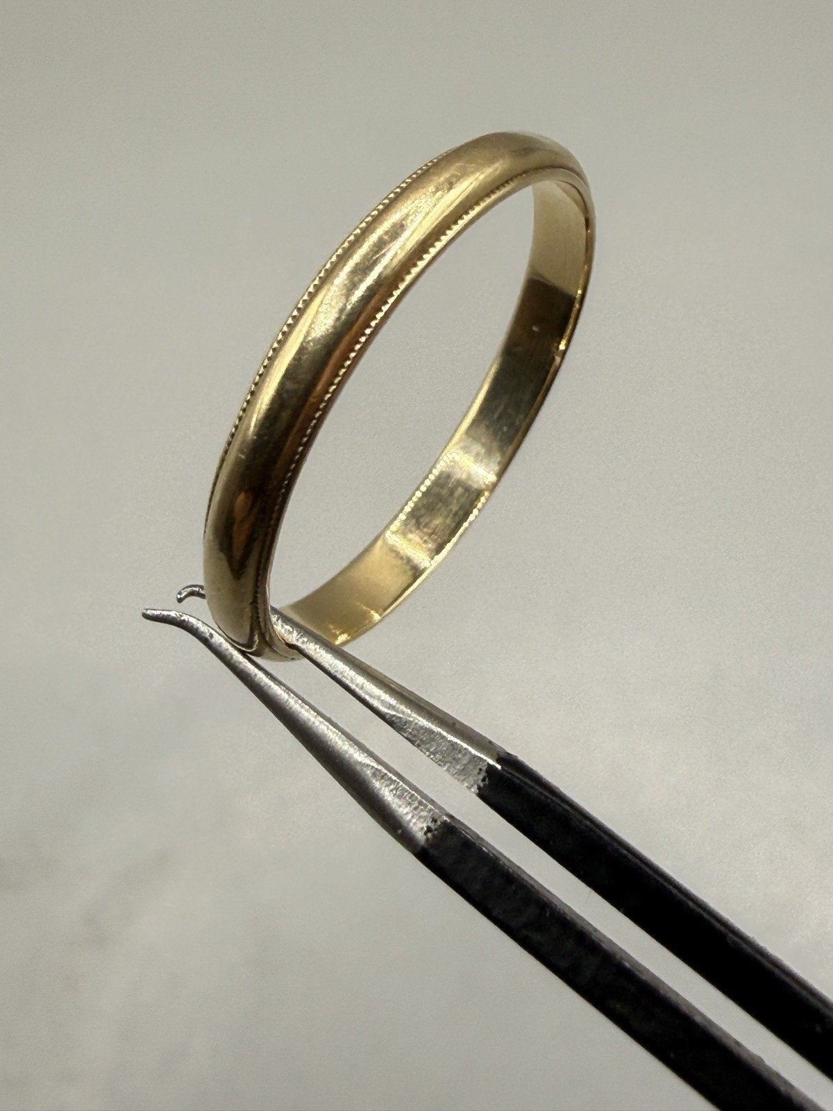 VTG 14k 585 Yellow Gold Milgrain Simple Band Ring Size 6 2.4mm