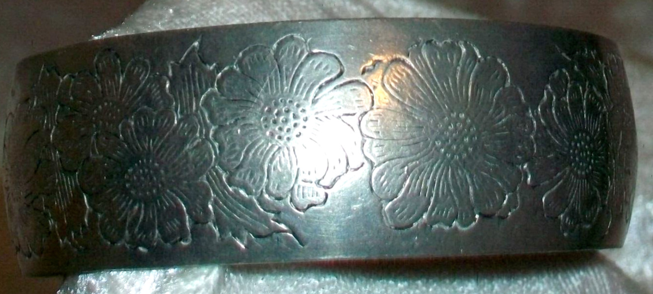 Vintage Leonard of Bolivia Hand Etched Genuine Pewter Aster Floral Cuff Bracelet