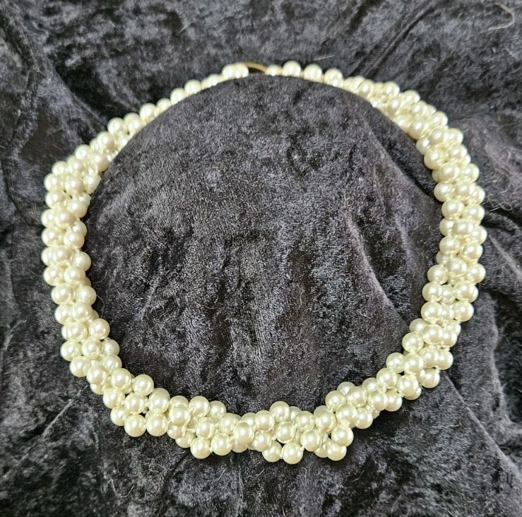 Premier Designs Jewelry Opening Night Faux Pearl Necklace 90”