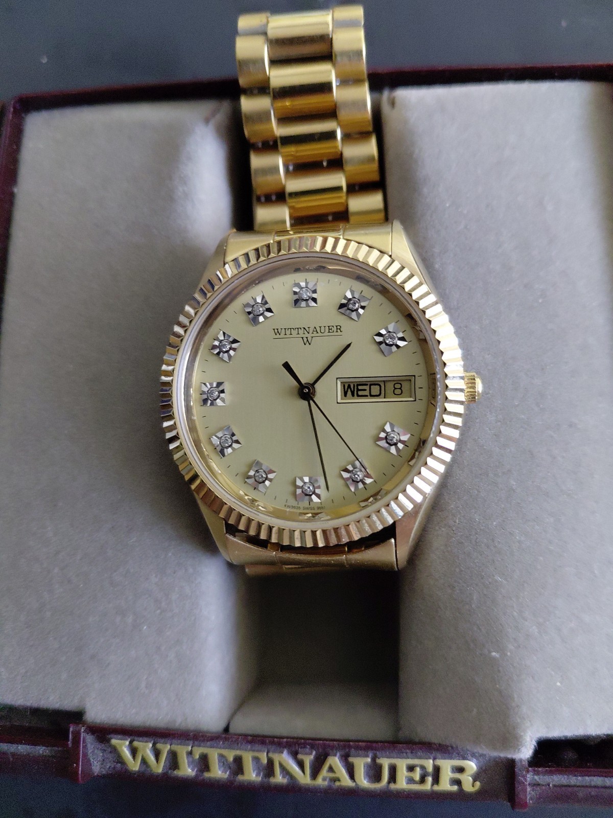 Vintage Wittnauer Swiss Crystal Indice Day Date Quartz Watch – New Battery