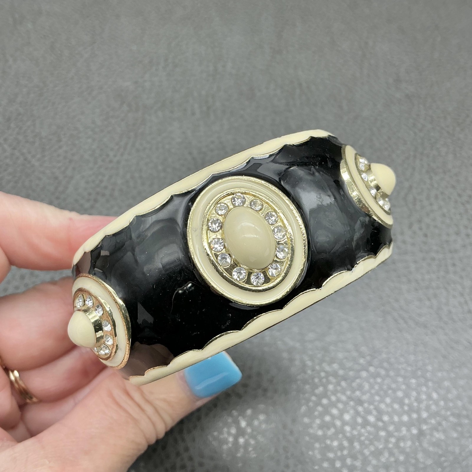 Bracelet Black Enamel Hinge Bangle Cream Cabochon Rhinestone Accents 7 inch