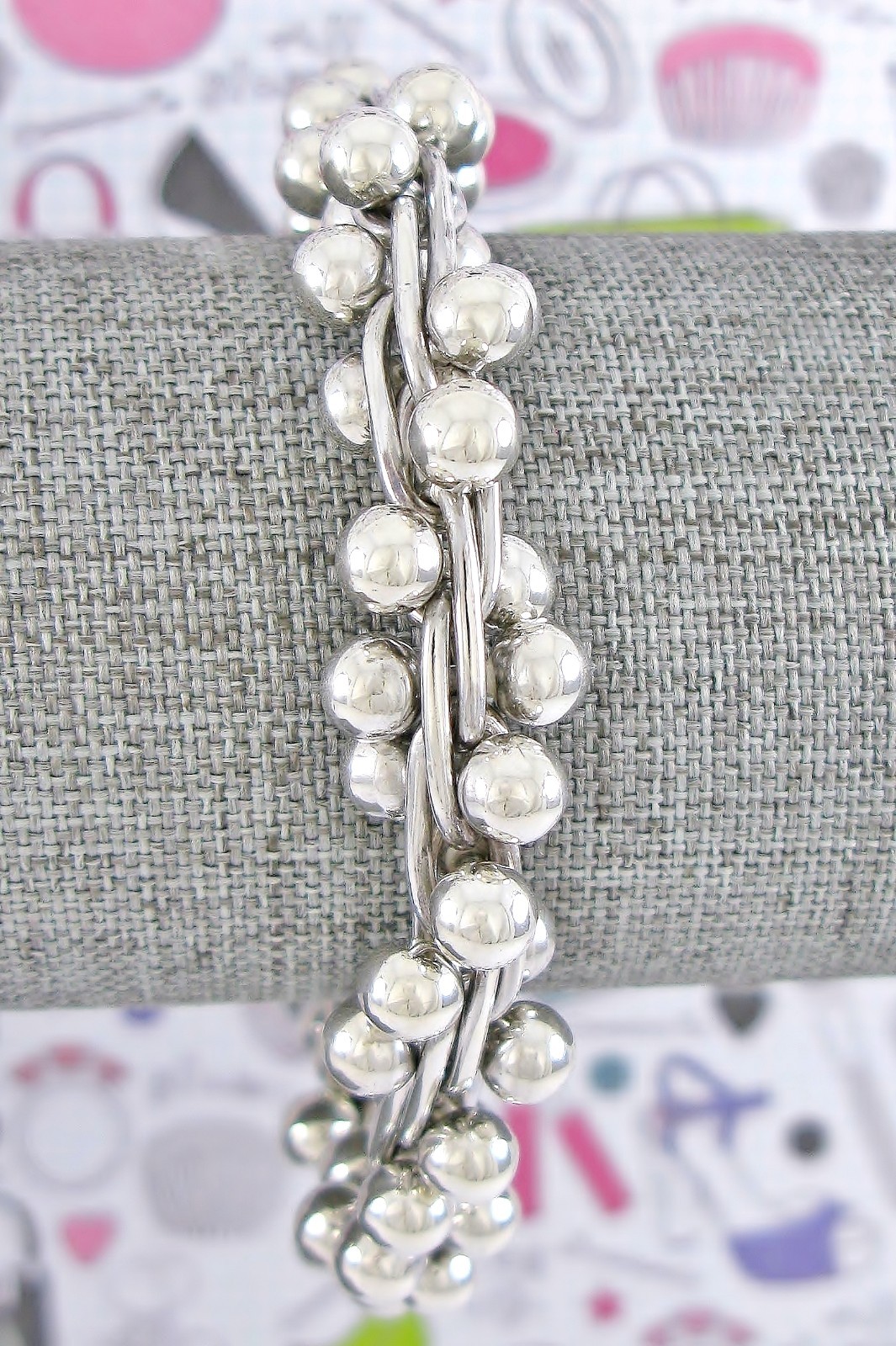 Silpada B0523 Sterling Silver 925 Beaded DNA Helix Toggle Bracelet 74.9G