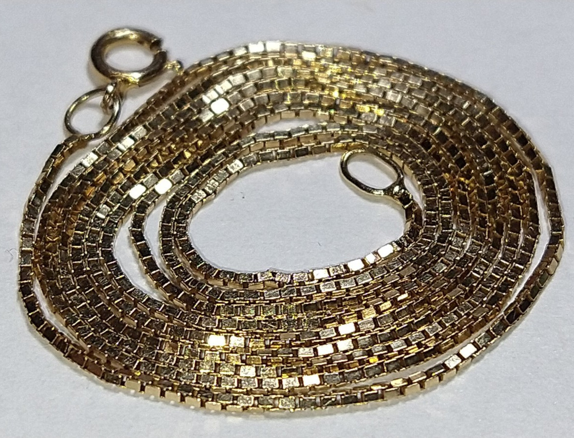 Solid 14k gold 0.75mm box chain necklace 2.0 grams – 20″ READ