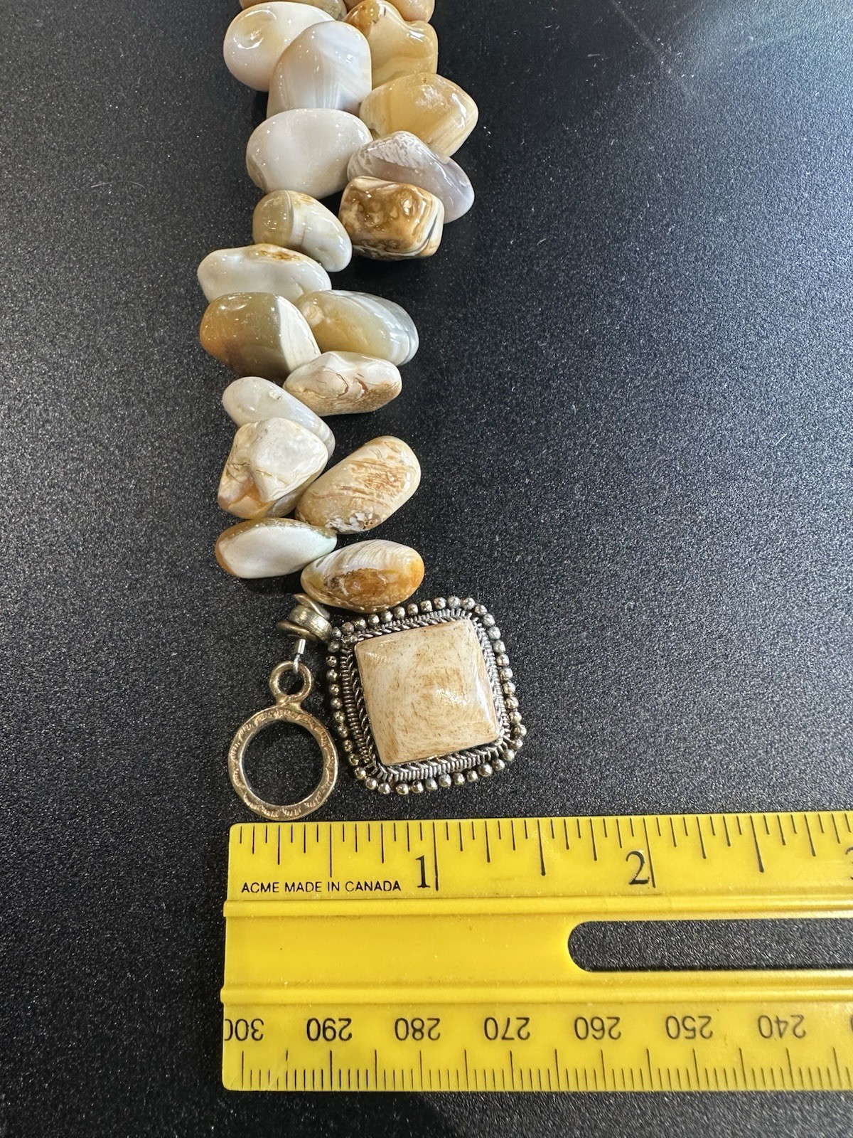 VTG 7.5” Polished Stone Bracelet W/Square Scrollwork Pendant & Toggle Clasp