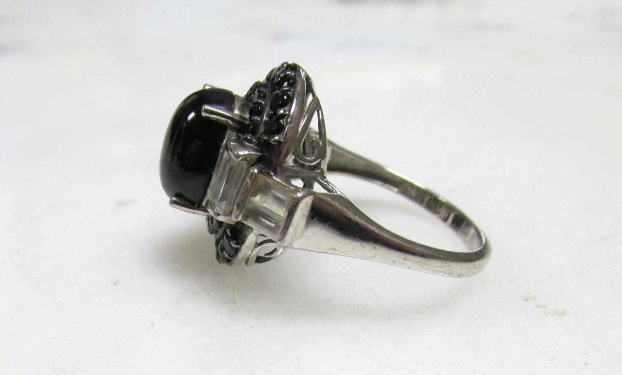 Black Cat’s Eye Sterling Silver Ring w/ Black Stone Accents Sz 9 ~ 6.4g ~ 6-A330