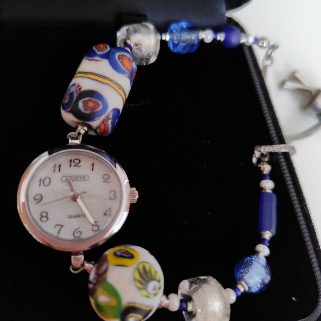 Excellent condition, fully functional Venetian quartz wristwatch.
