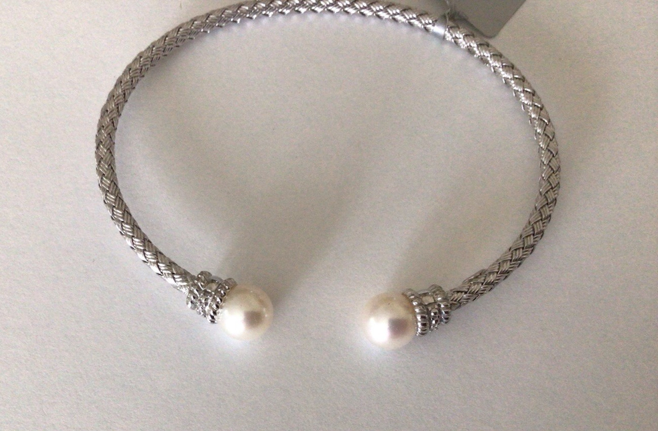 Charles Garnier Silver Pearl Cuff Bracelet 3MM with 0.02 Diamond TW FW Pearls