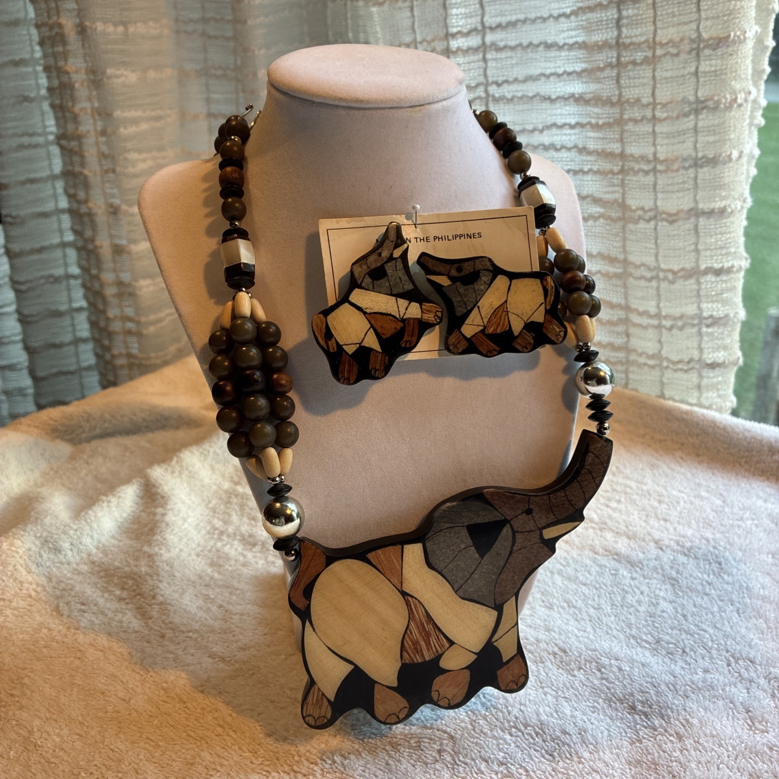 Vintage Lee Sands Wood Inlay Elephant Necklace and Earrings Made In Philippines