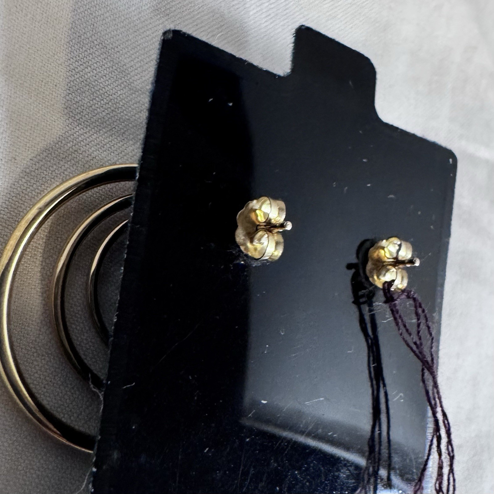 14k Yellow Gold Post Earrings Triple Hoop New With Packaging 3.0g