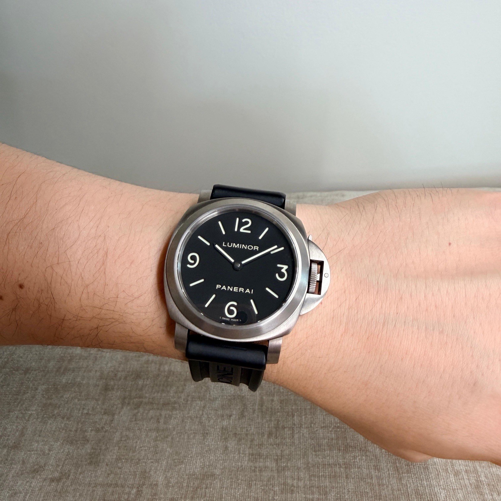 Panerai PAM176 Titanium 44mm Luminor Men’s Black Watch PAM00176 Complete Set