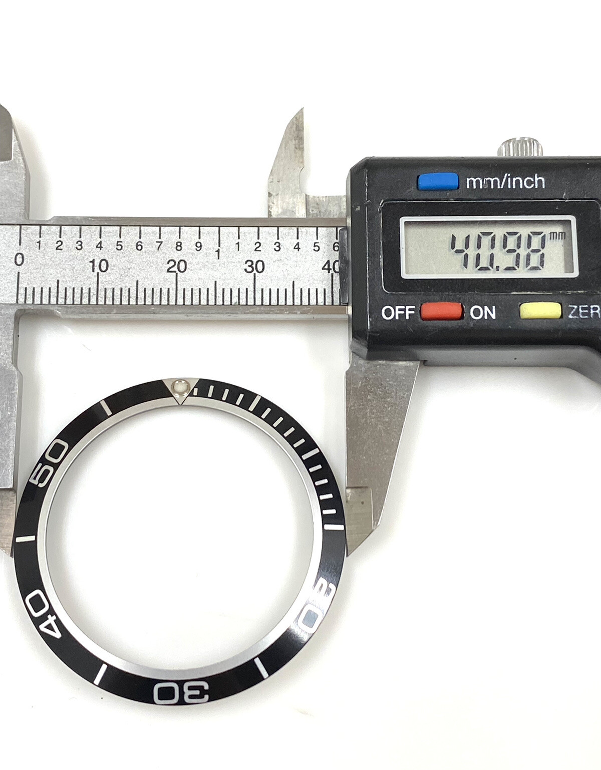 Black/Silver Bezel Insert for Omega 45.5mm Seamaster Planet Ocean XL 2200.51.00