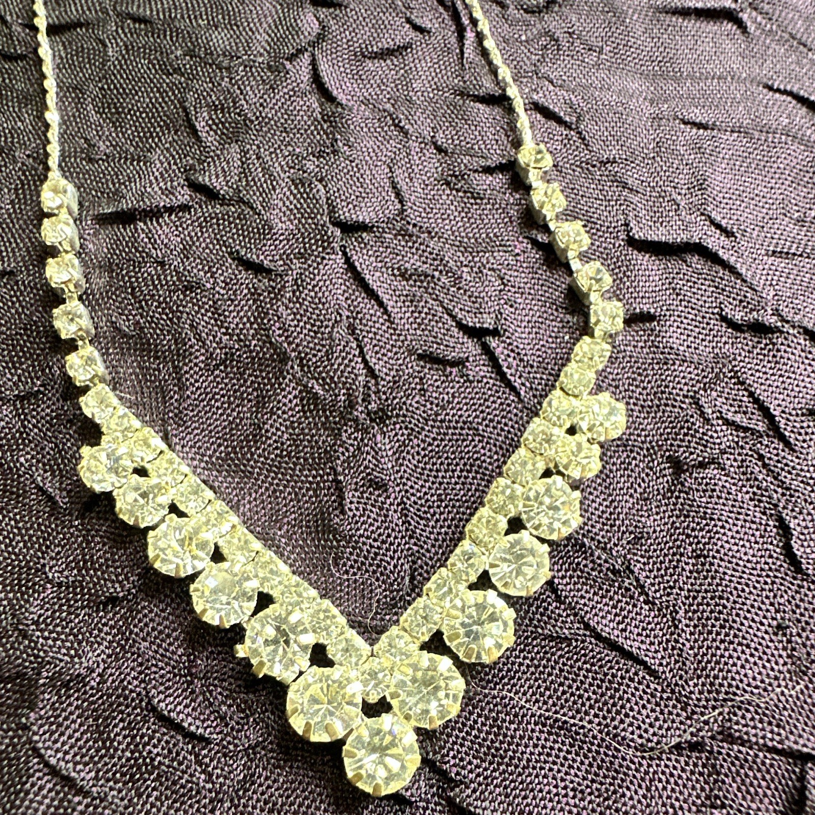 Silver Clear Crystal Rhinestone V Statement Necklace Adjustable Lobster