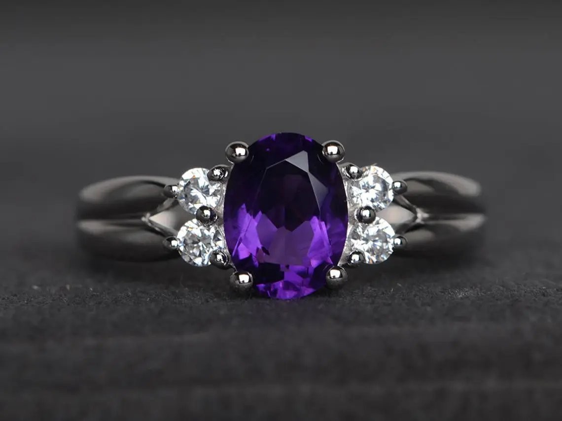 2CT Oval Amethyst Gemstone 925 Silver Plated Dainty Ring Duty Free