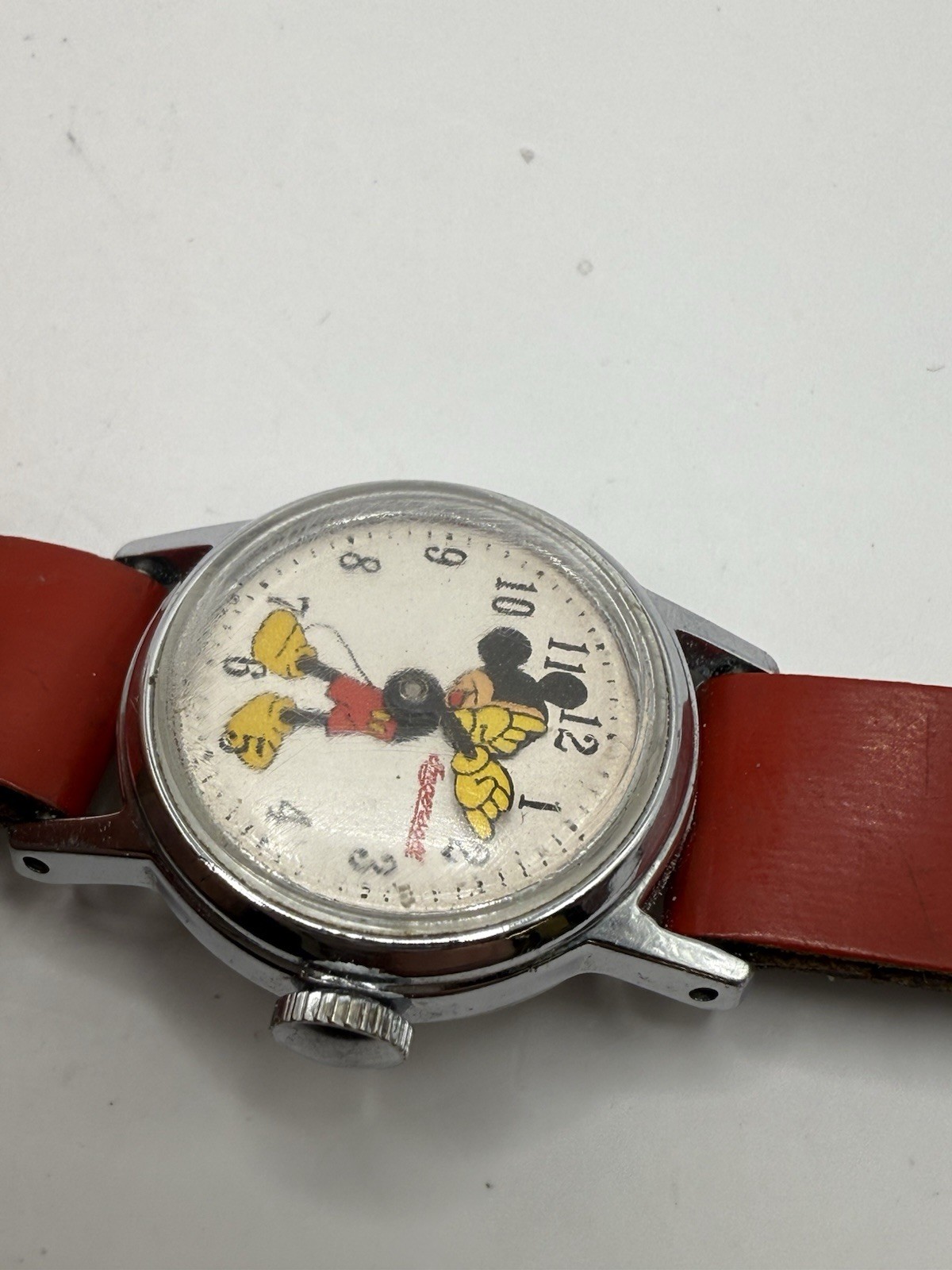 VINTAGE INGERSOLL MICKEY MOUSE CHILDREN/LADIES WATCH 24MM RUNNING OG BAND