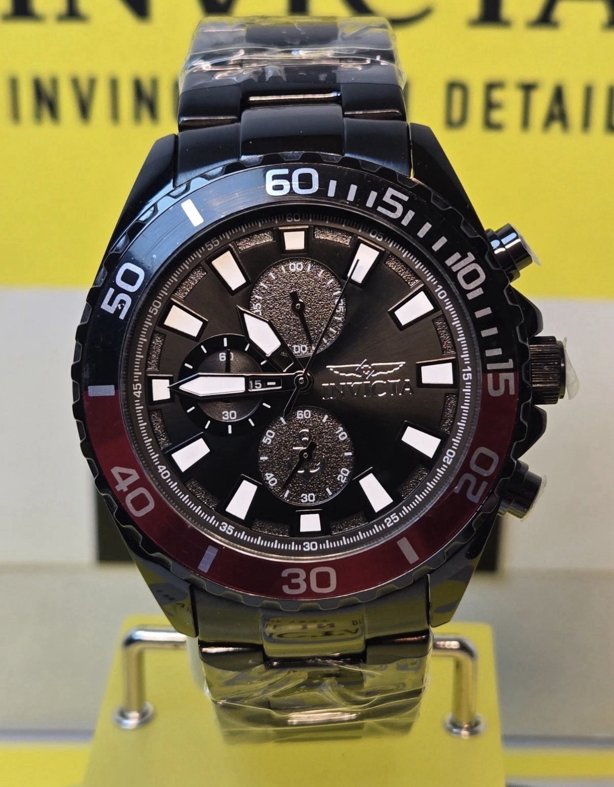 Invicta Pro Diver Nexodus Mens Watch 46mm, Black Steel w/ Red/Black Bezel SHARP!