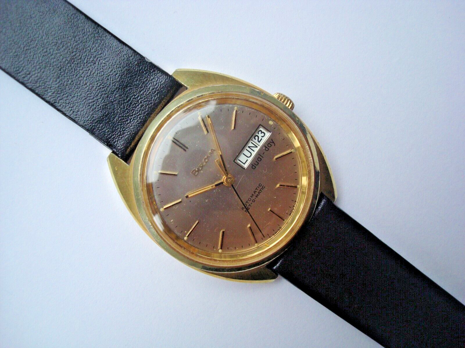 Bulova N7 Mens Automatic Watch 17j. ETA 2879 Day Date Quick Set New Band GC Runs