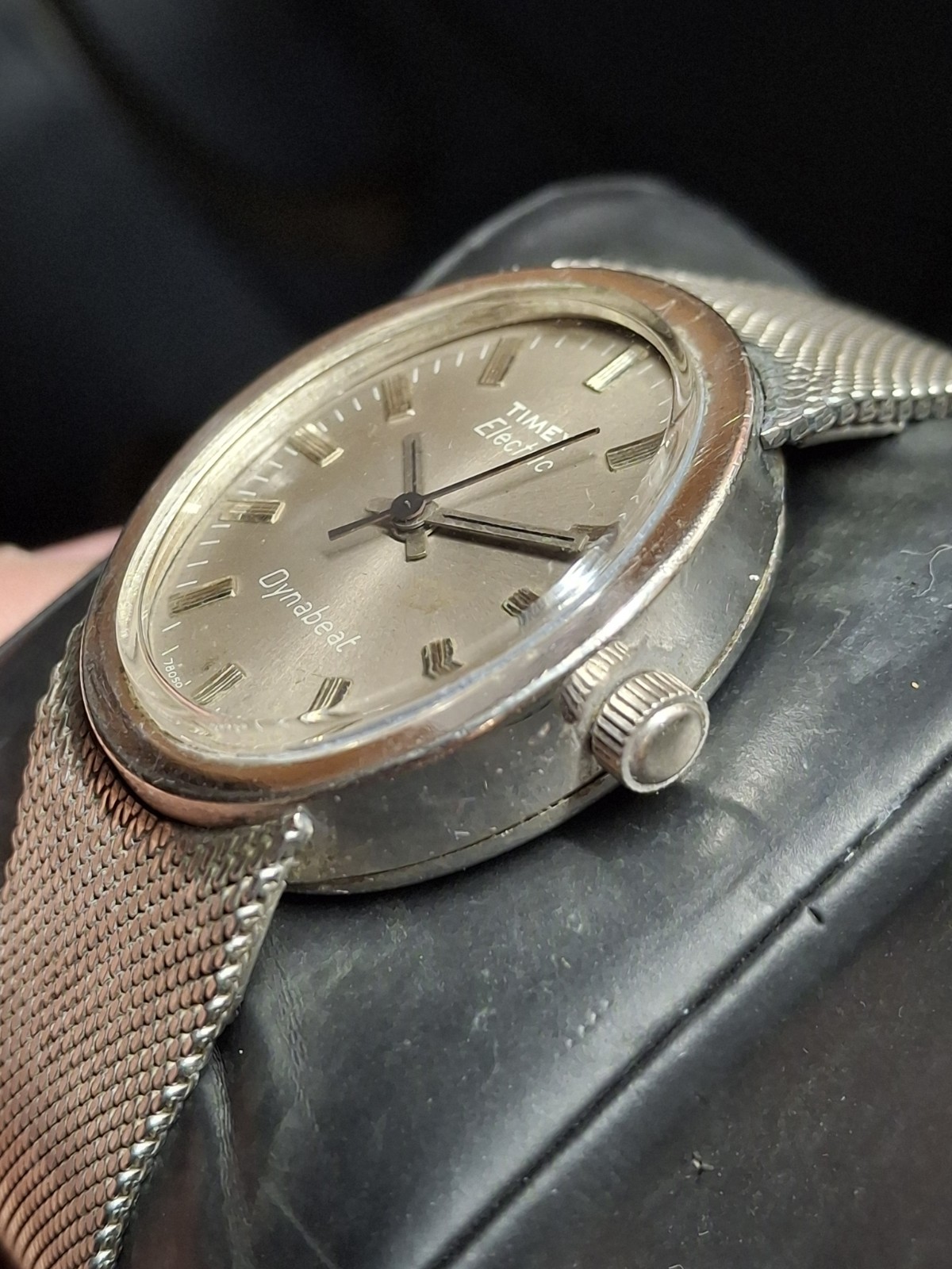Timex Electric Dynabeat Silver Tone Grey Dial Mens Vintage 1970s 1975 Watch…