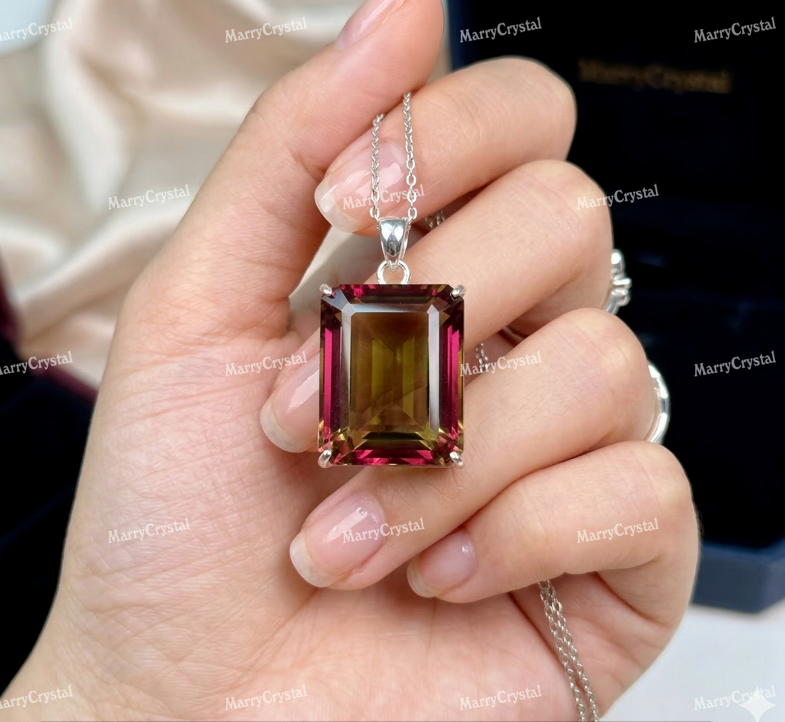 Color Changing Zultanite Glass German Silver With 18″ Chain Loose Gemstone