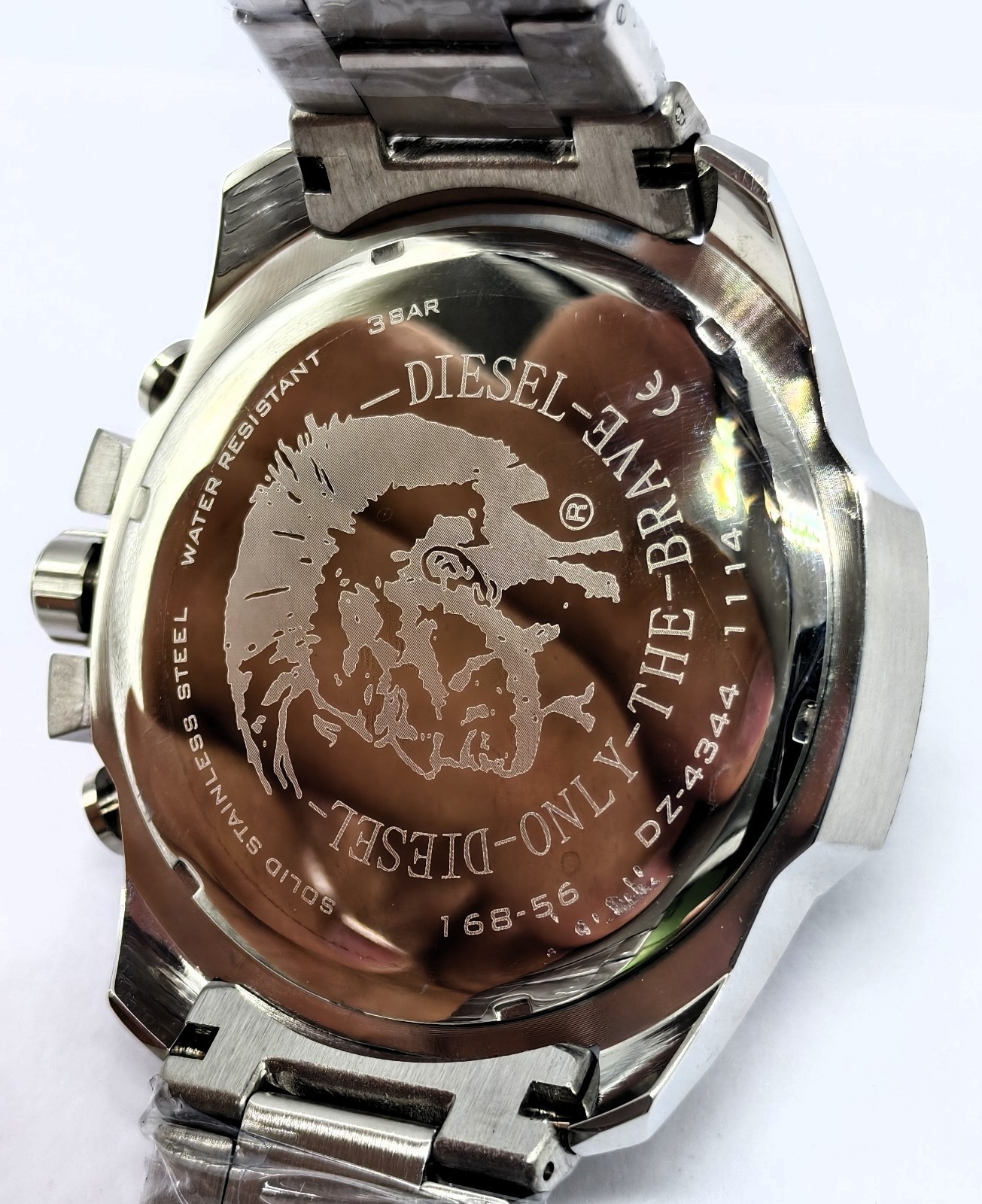 Fabulous Diesel 10 Bar ”ONLY THE BRAVE” Chronograph Quartz Men’s Wrist Watch