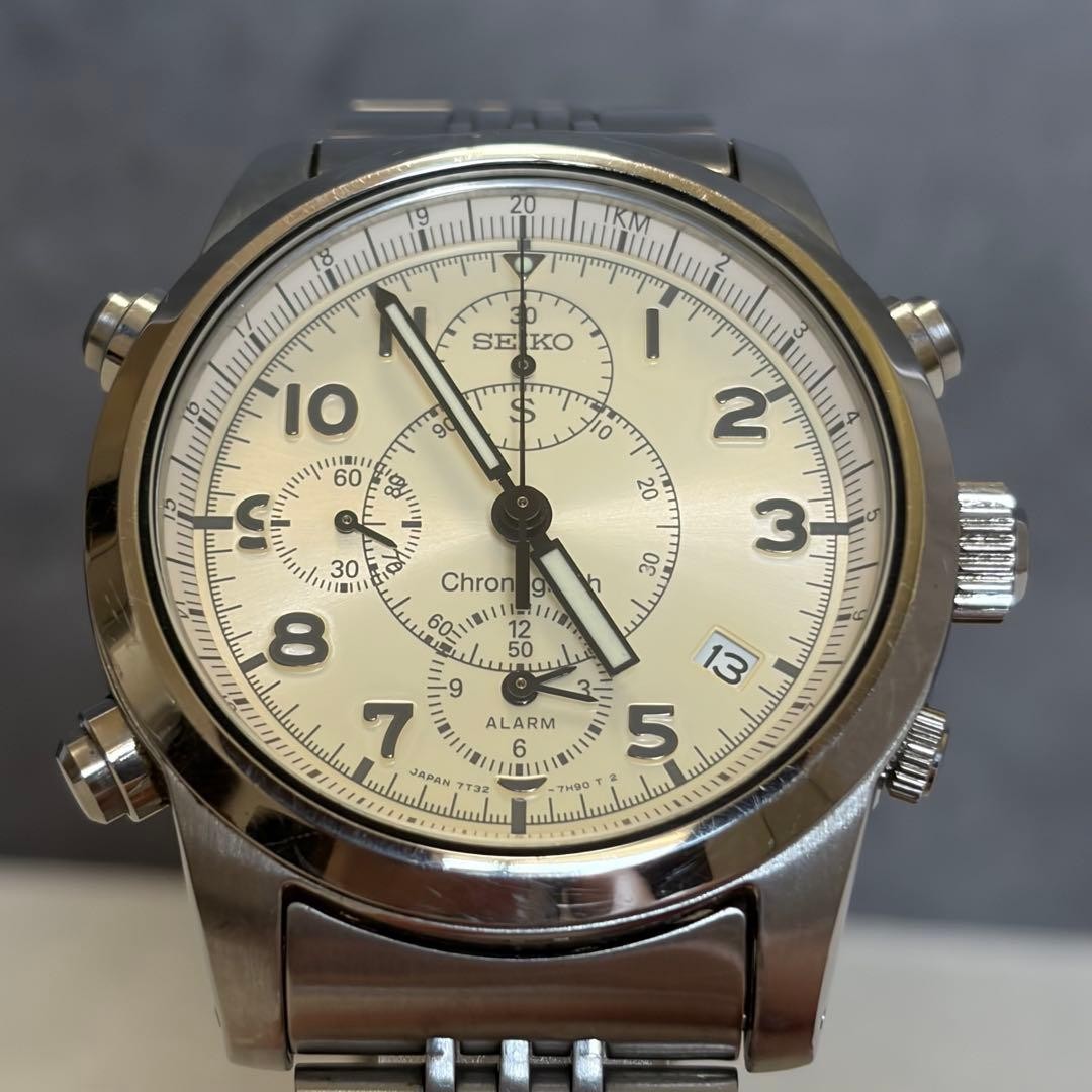 SEIKO SUS 7T32-7E90 chronograph wristwatch working condition
