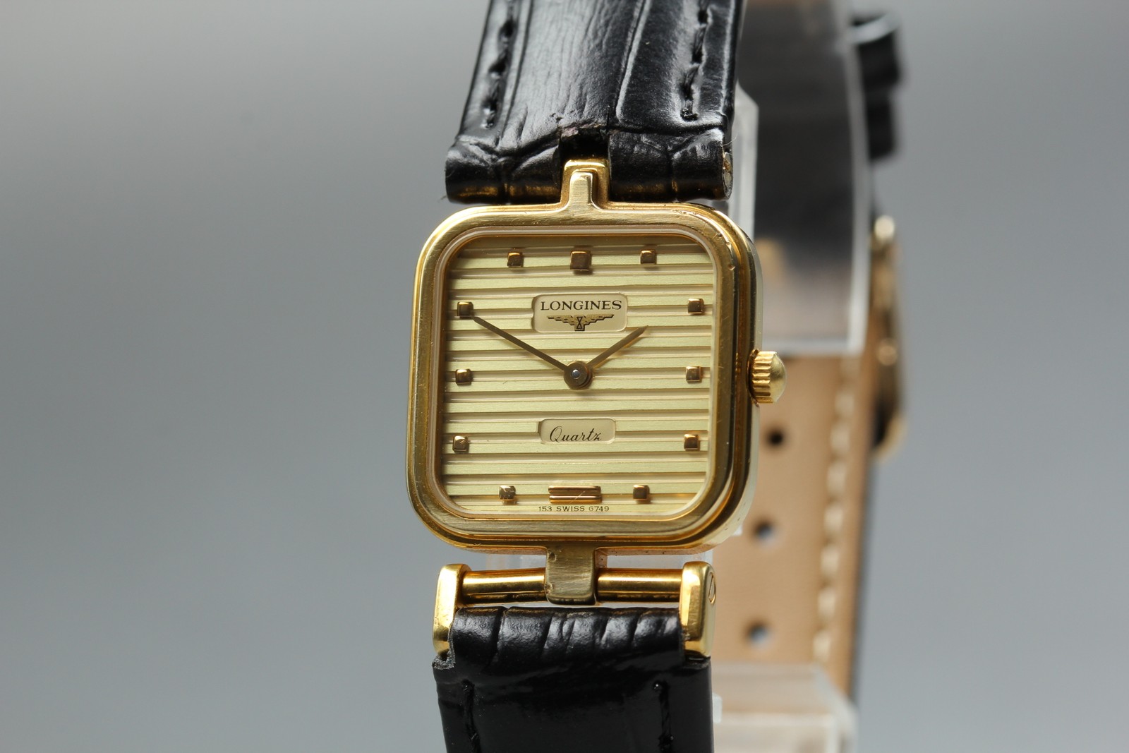LONGINES 153 6749 21mm Gold Dial Square Women’s Watch Vintage [Near MINT]