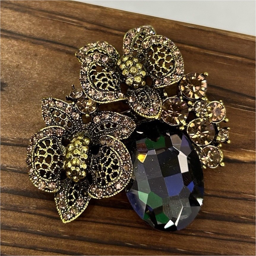 Multicolor Crystal Metal Brooch Pin Flower Oval Blue Accent Fashion