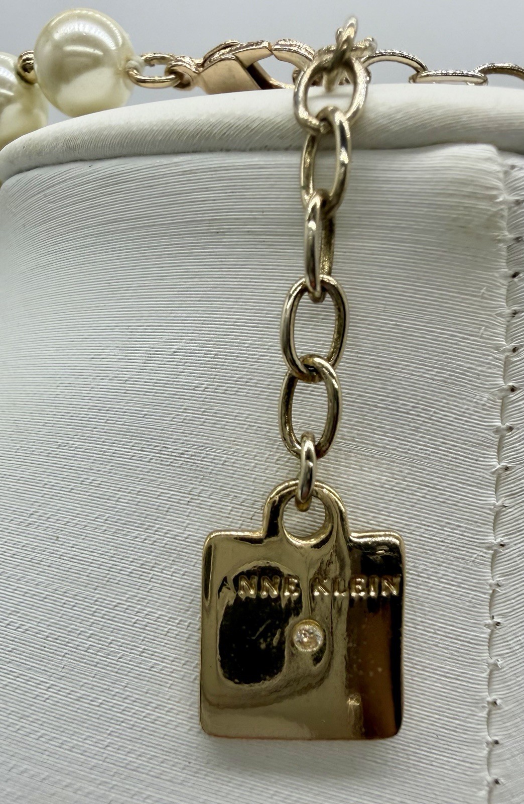 Anne Klein Faux Pearl Beaded Necklace Gold Tone Lion Charm Adjustable 17-20”
