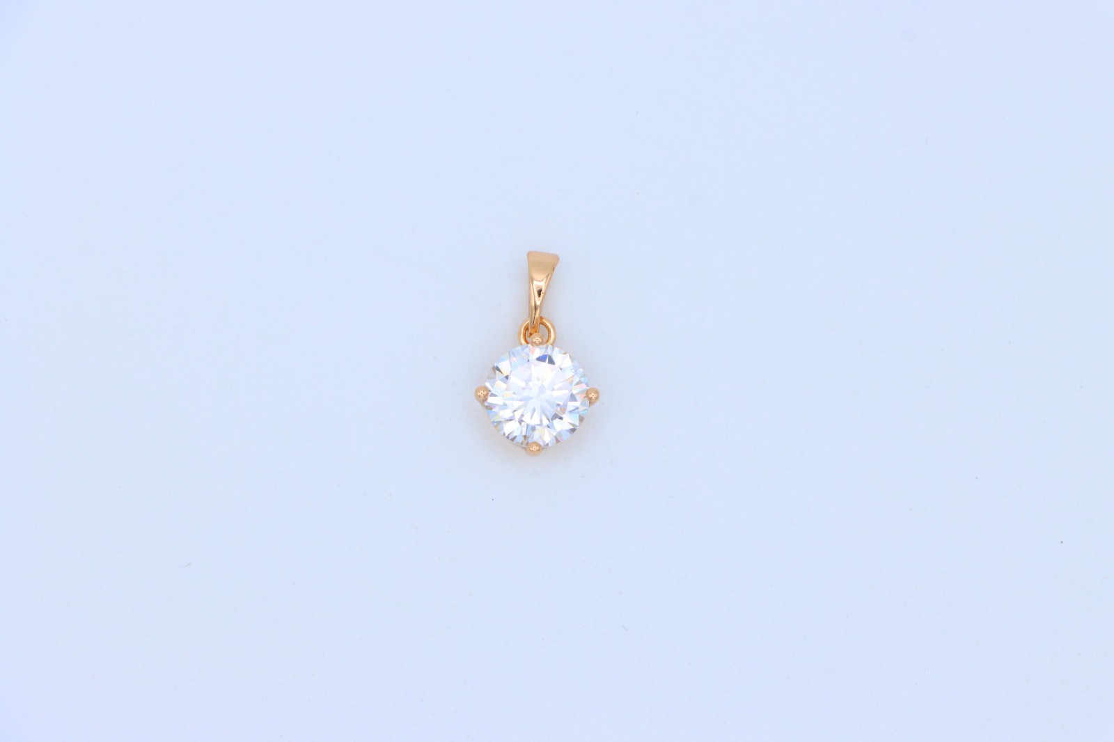 Elegant Round White Pendant in Gold Plated Brass for Women, XPPT1666