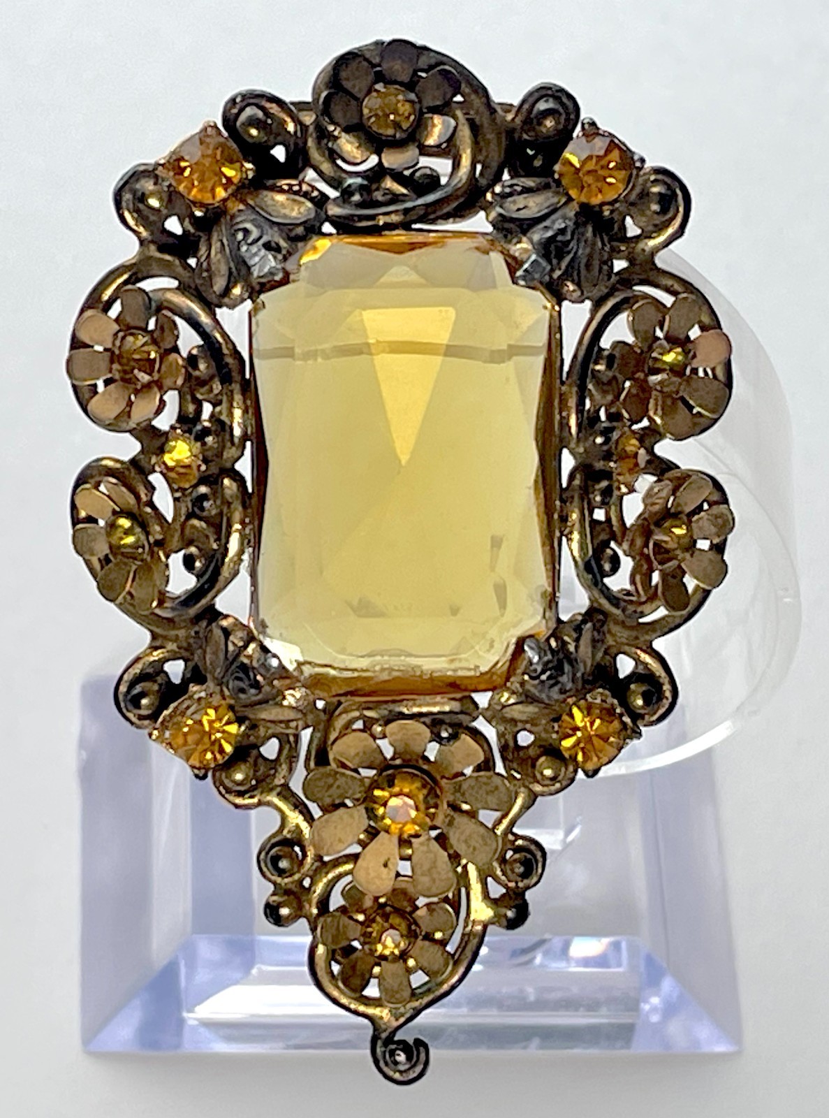 Victorian Clip Brooch | Massive Faux Citrine in Goldtone Metal – Astonishing!