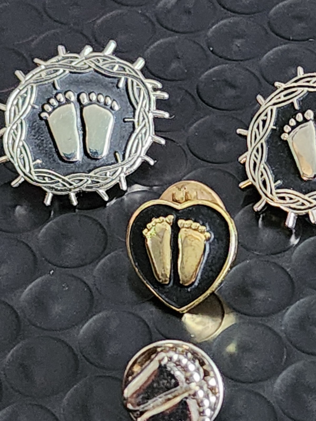 Vintage Precious Feet, Crown/Thorns Jewelry, Lapel Pin Lot Various