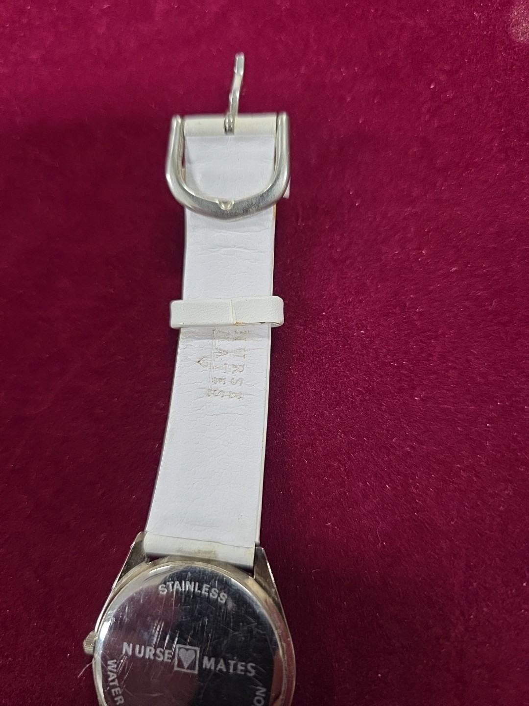 Nurse Mates symbols women’s nurse watch water-resistant leather strap – White