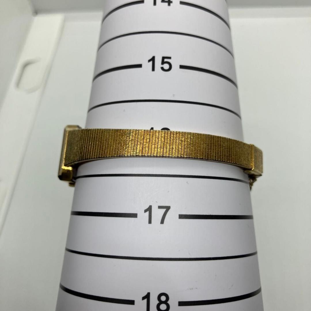 Excellent condition, fully functional Seiko ladies’ watch, gold square case,