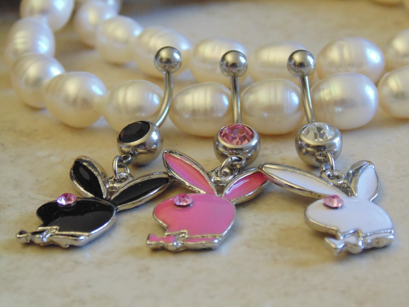 Gemmed Eye Playboy Bunny Dangle Belly/Navel Ring.