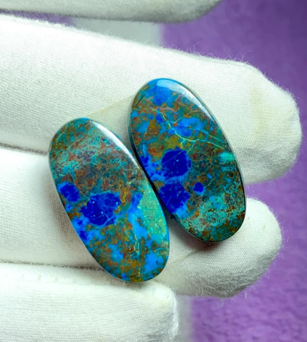 Shattuckite Pair: Natural Gemstone for Jewelry Making, 39 Carat, 28x13x4mm)