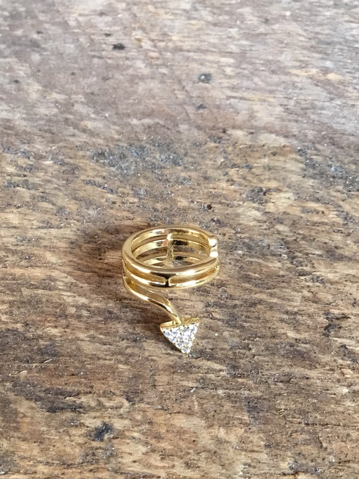 Uncommon James Gold Arrowhead Ear cuff , NWOT