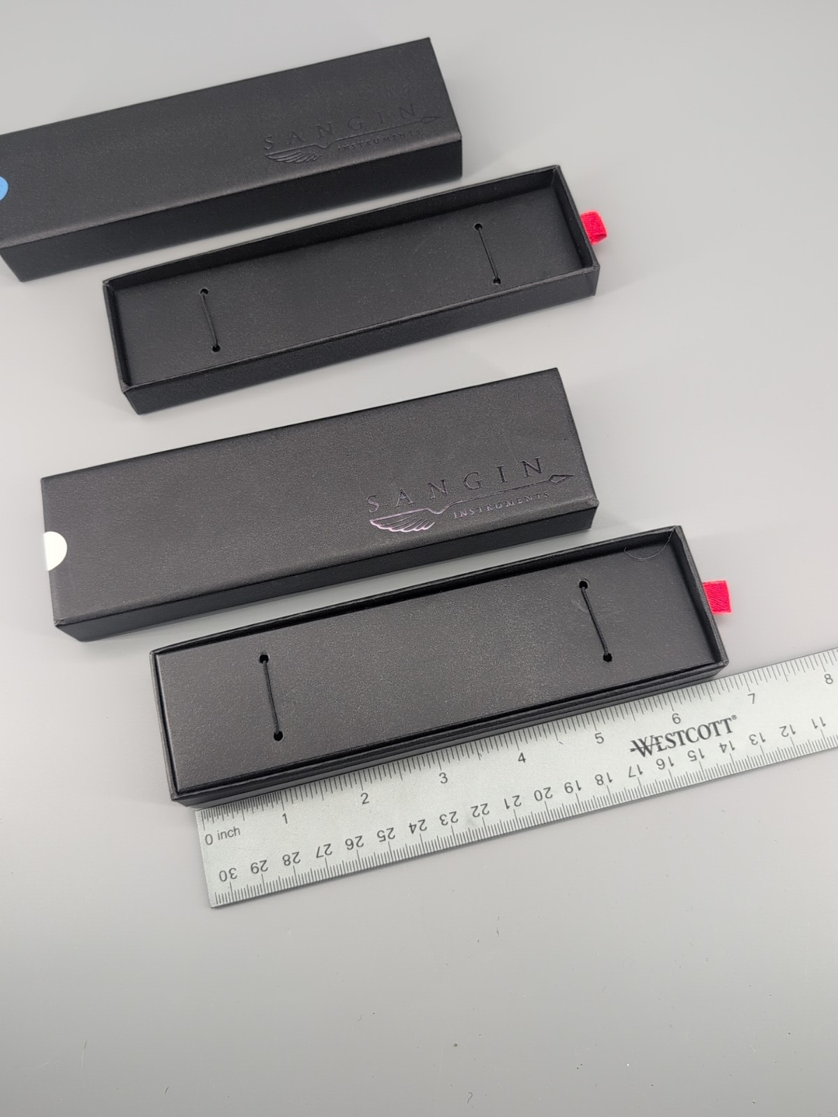 Sangin Instruments Watch Strap Box Black With Strap Holder