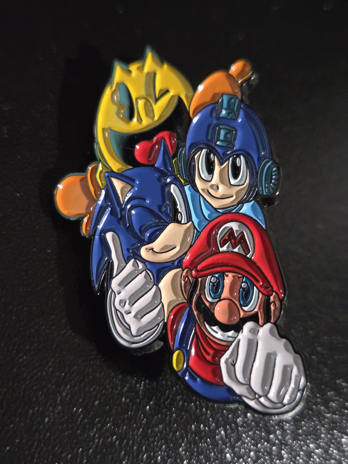 VIDEO GAME MARIO SONIC MEGA MAN PACMAN enamel pin broach