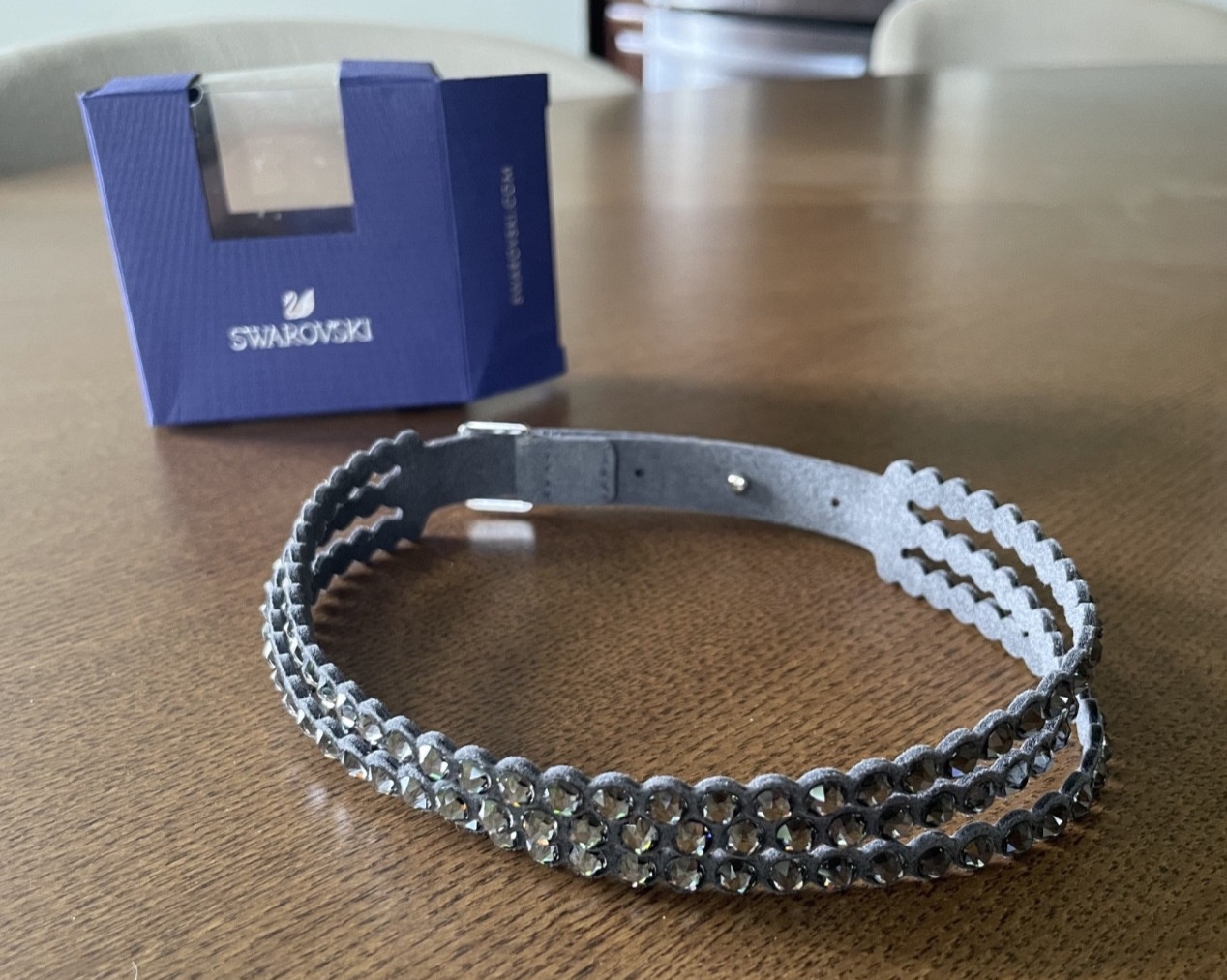 Swarovski Crystal Slake Bracelet 5512509 Grey / Choker Necklace Alcantara Fabric