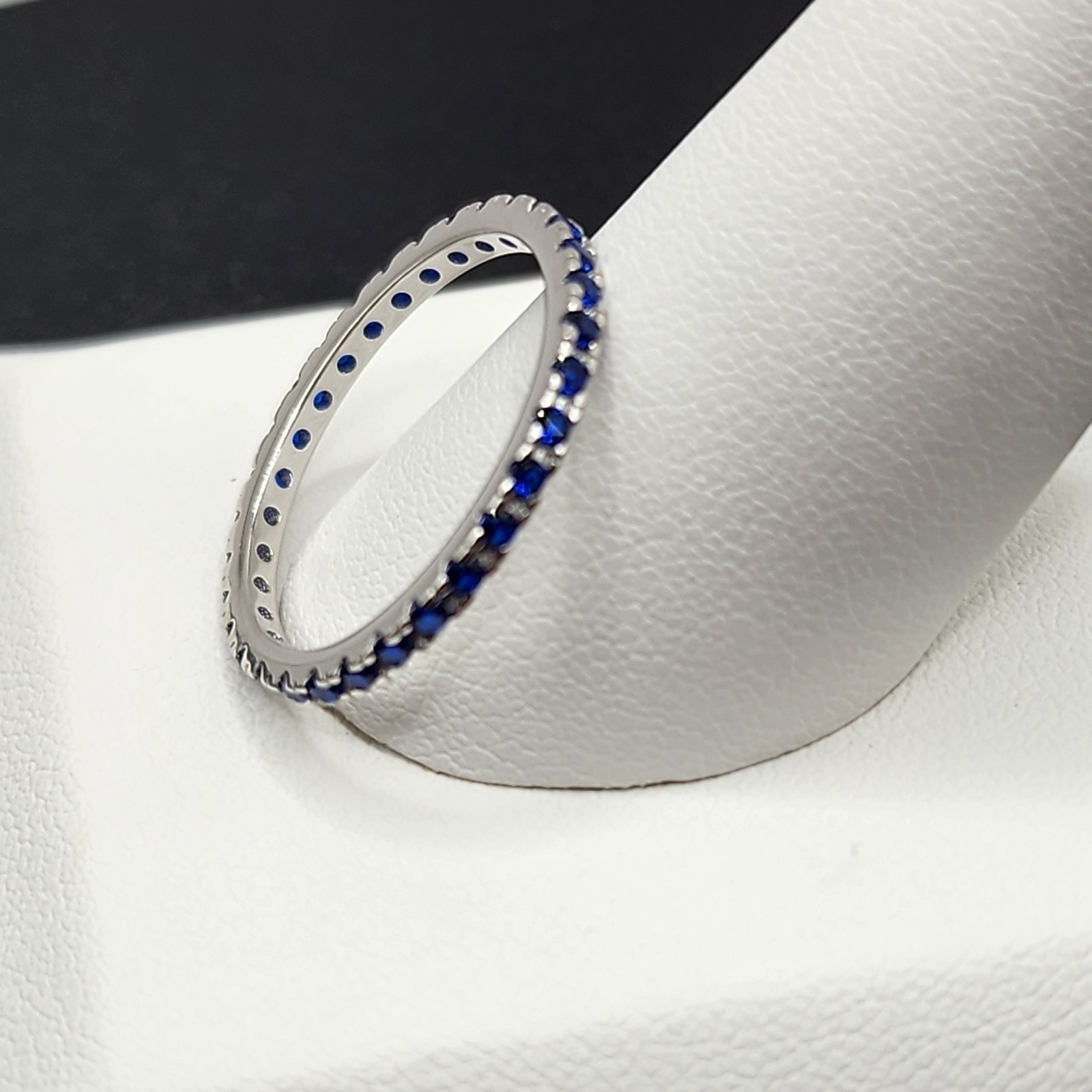925 NEW Sterling Silver Blue CZ Eternity Band 2mm Size 7 ~FREE SHIPPING ~
