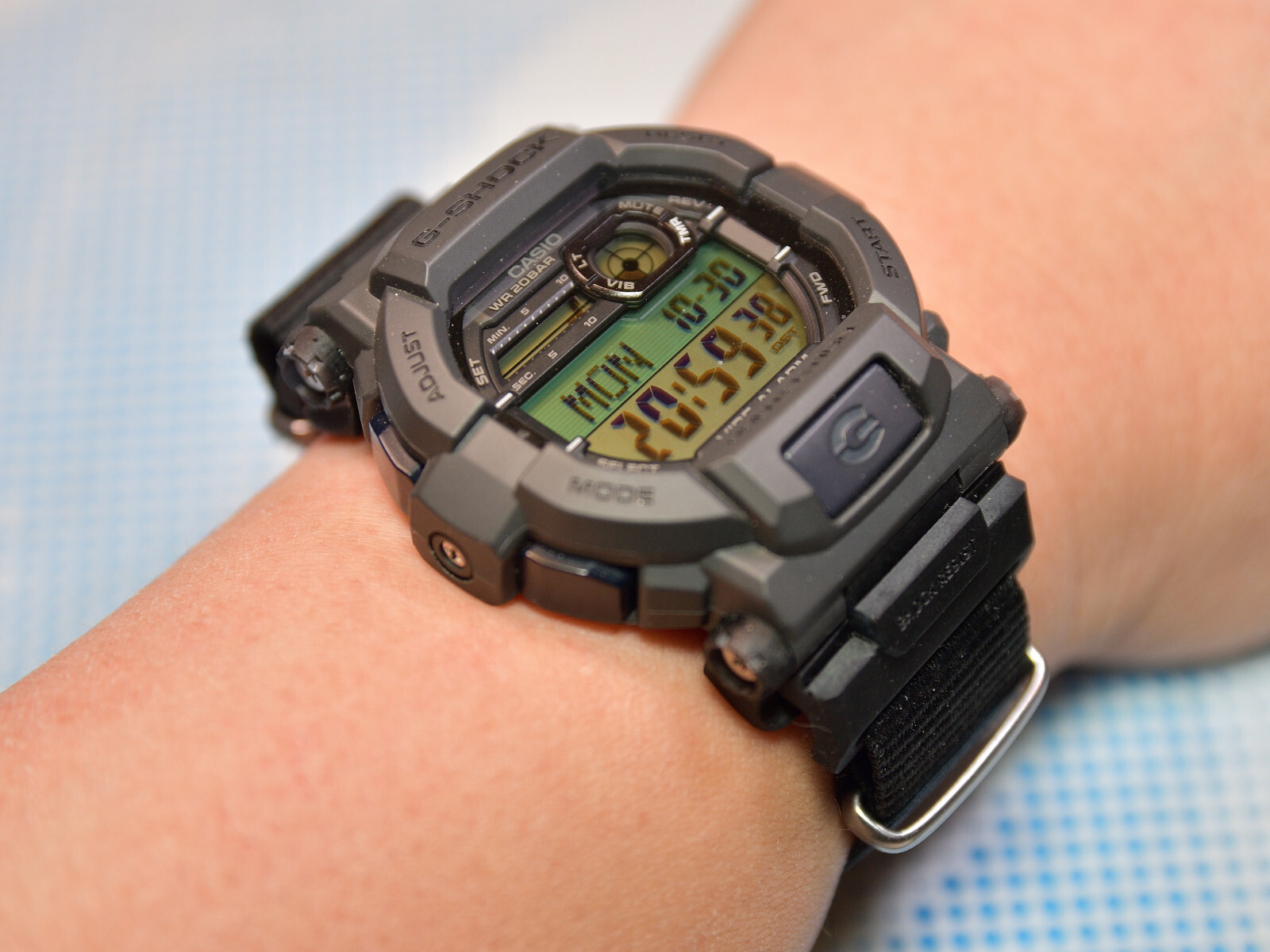 Tough resin strap or band adapter for G-SHOCK GD350.