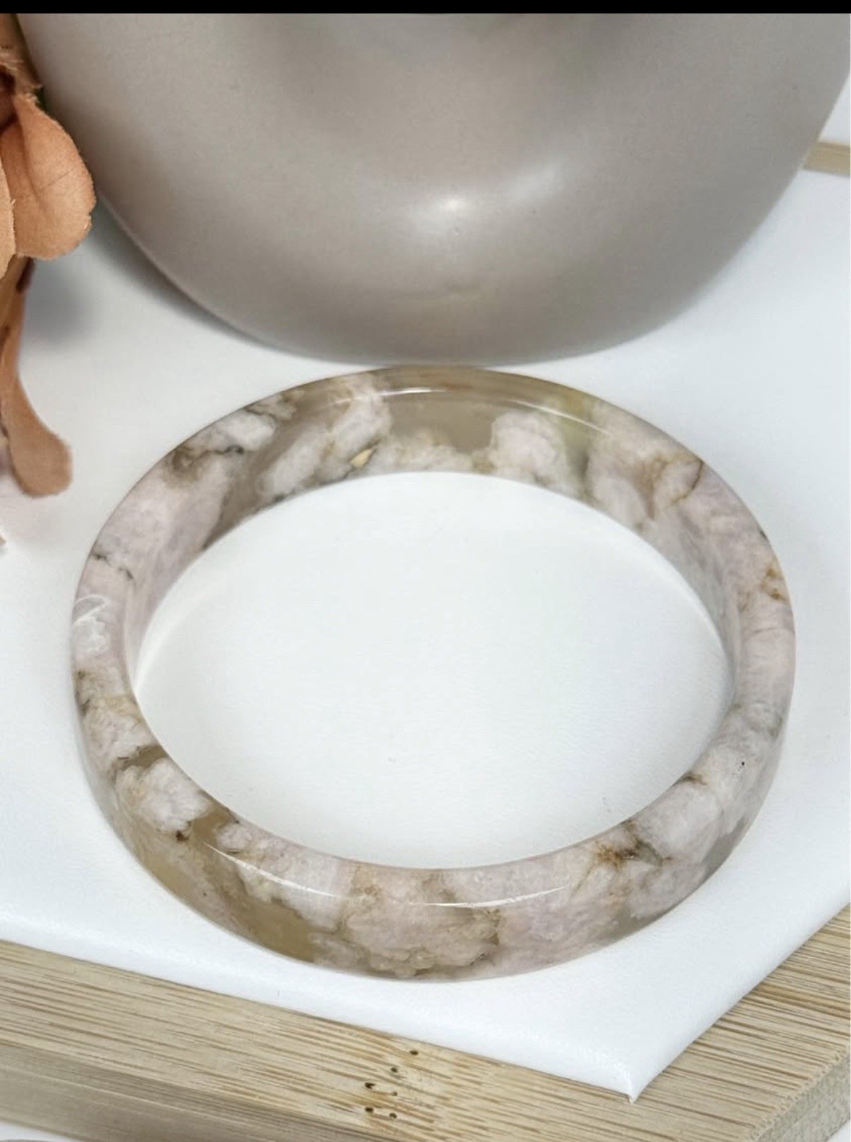 Flower Agate Pink Hard Bangle Size: 58.2MM Width:12.4MM