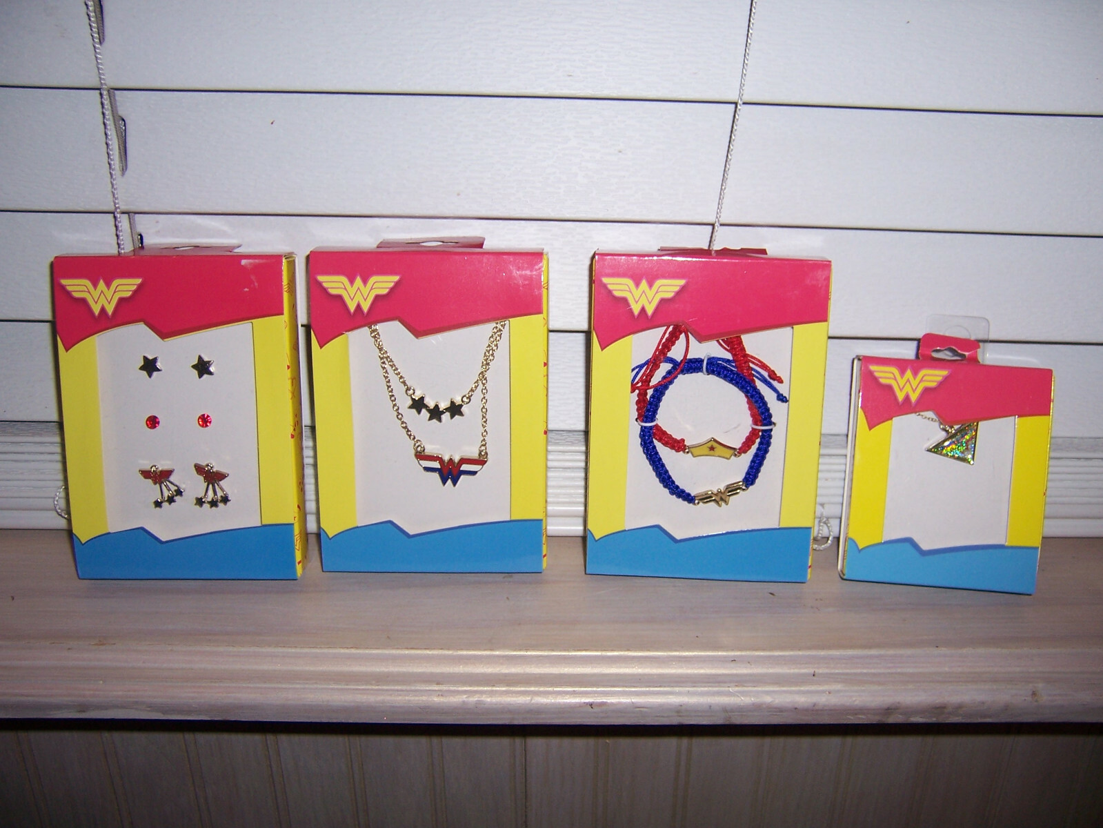 Lot Of 4 Boxes Jewelry WONDER WOMAN AS PICTURED