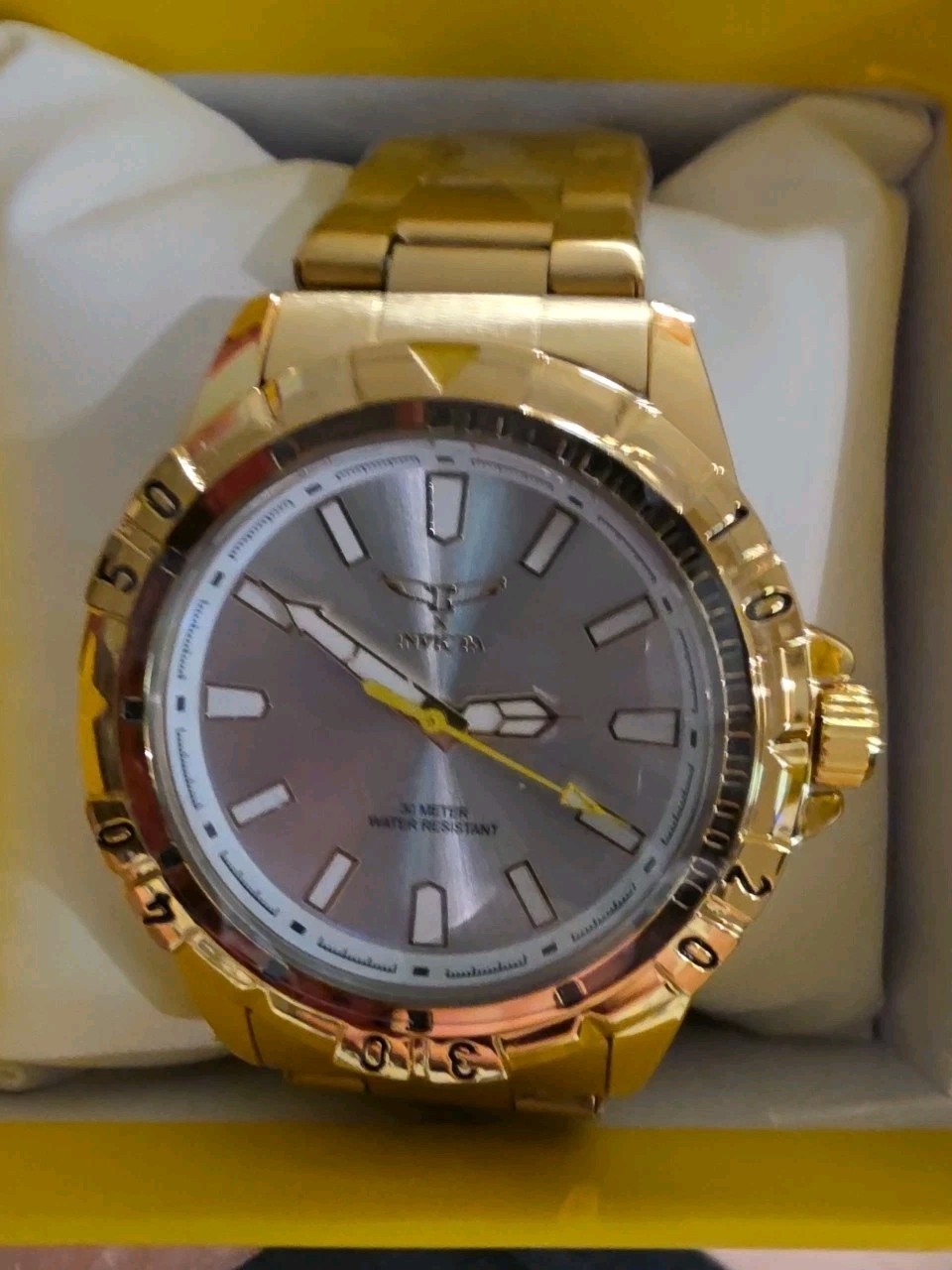 Invicta Specialty I by Invicta Men’s Watch – 42mm,Gold (69031)