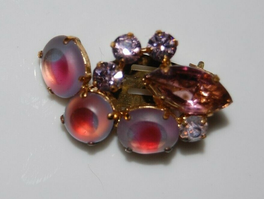 ELEGANT VTG JULIANA COUTURE PINK FROSTED CRYSTALS OPEN BACK GOLDEN CLIP EARRINGS
